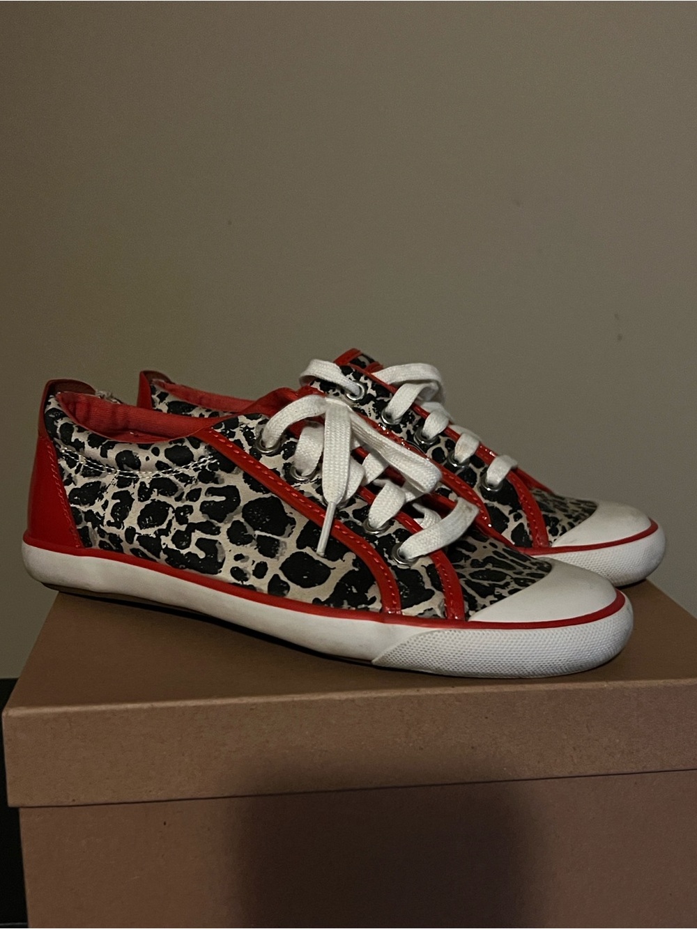 Coach Casual Animal-Print Lace-Up Sneakers in Red and Black
